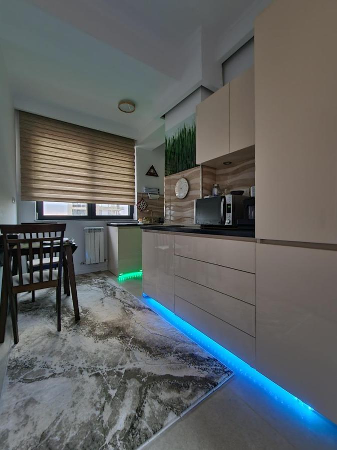קונסטנצה Faleza Nord Apartament De Lux Nou Pe Malul Marii מראה חיצוני תמונה